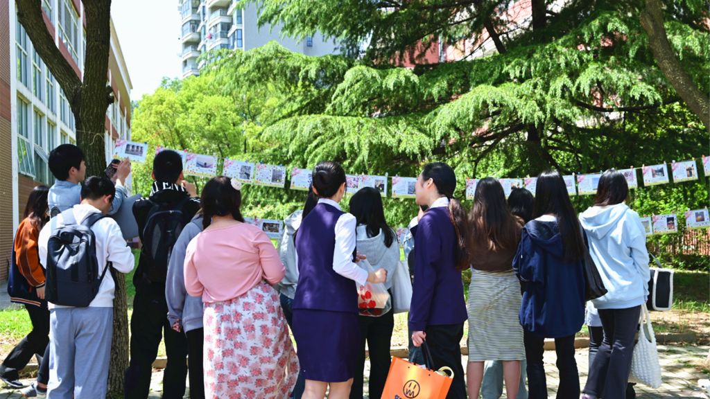 51猎奇
举办“五育润心，沐光同行”心理摄影大赛作品展暨大众评审活动